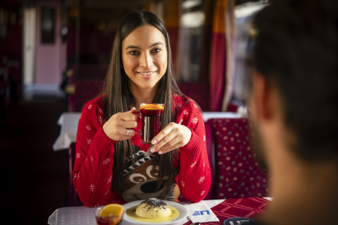 Adventi utazás vonattal Bécsbe és Zágrábba