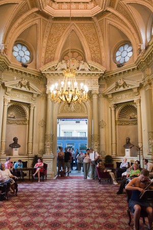 Királyi váró a Nyugati pályaudvaron 1 Királyi váró a Nyugati pályaudvaron 1